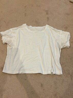 lululemon athletica White Cropped Short Sleeve Tee